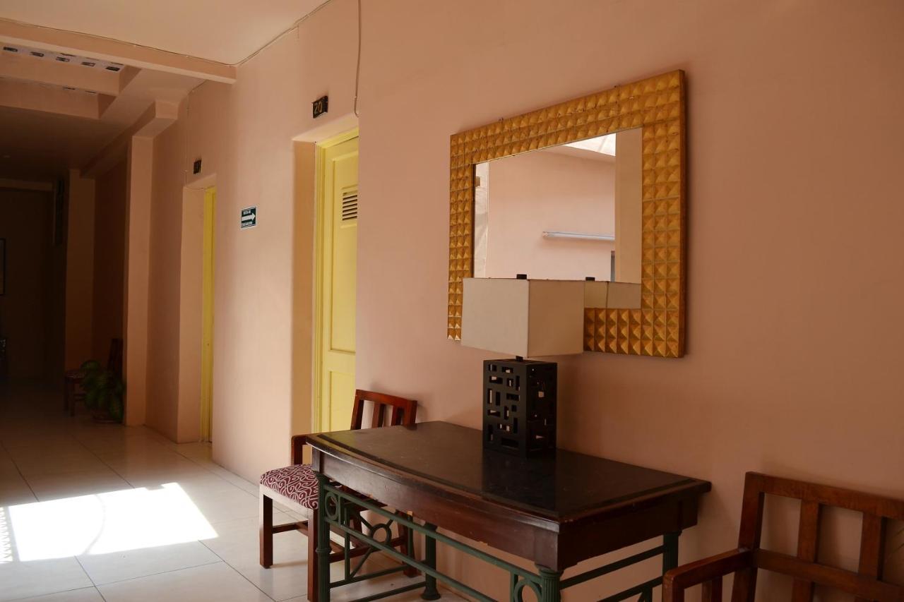 Hotel Maya Guadalajara Dış mekan fotoğraf